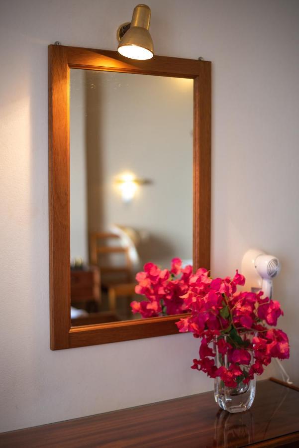 Almira Inn อิออสคอรา ภายนอก รูปภาพ