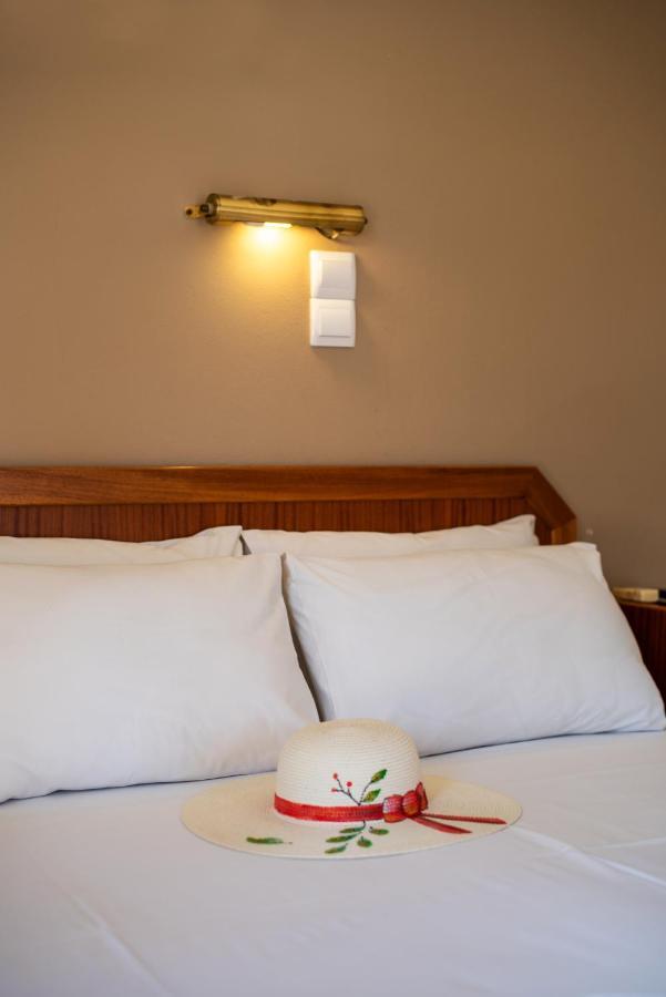 Almira Inn อิออสคอรา ภายนอก รูปภาพ